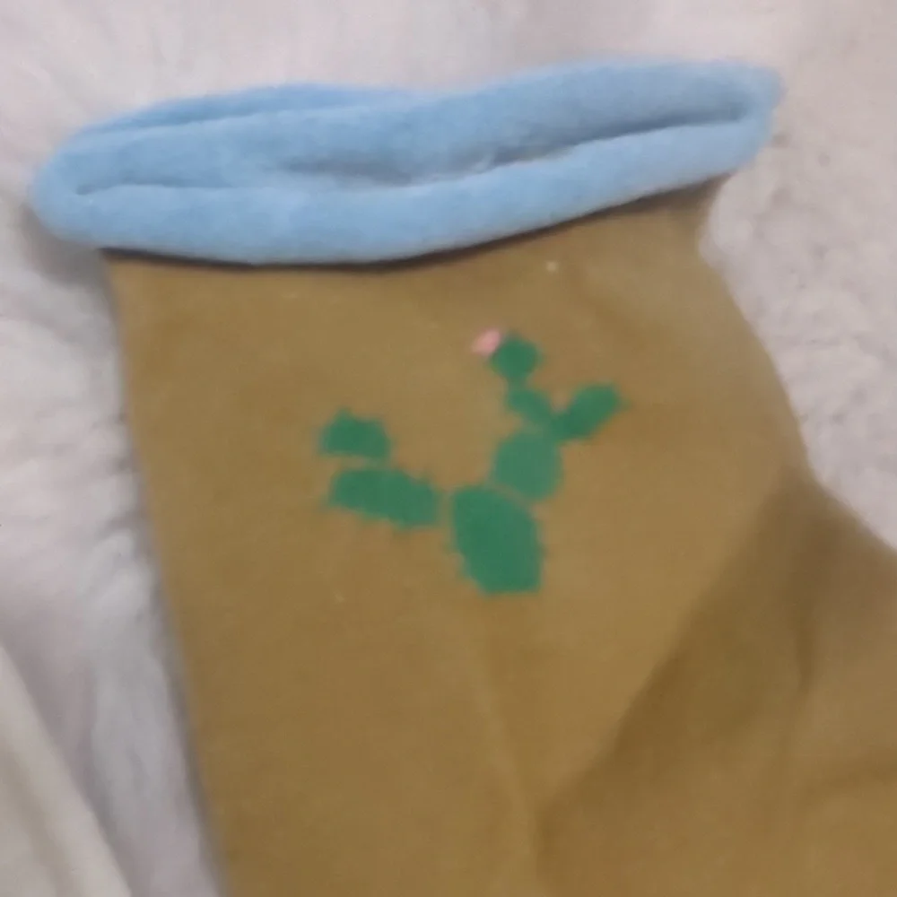 URBAN OUTFITTERS Set of 3 Icon Crew Socks ~ NWT